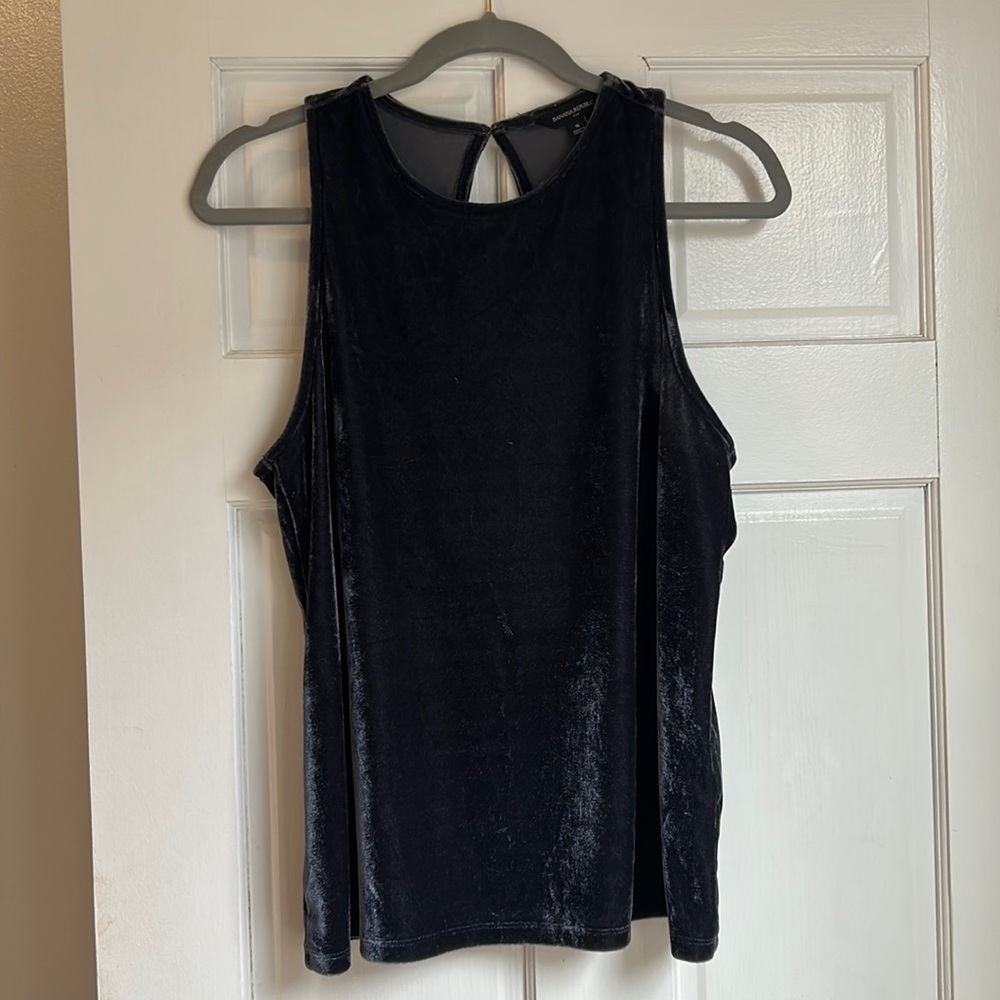 Slate blue, velvet top